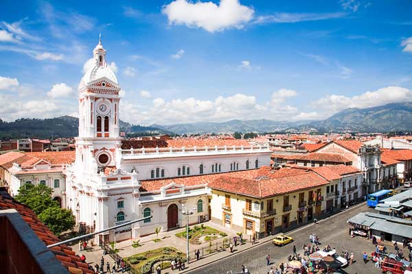 Tap Into the Growing “Expat Economy” in Cuenca, Ecuador