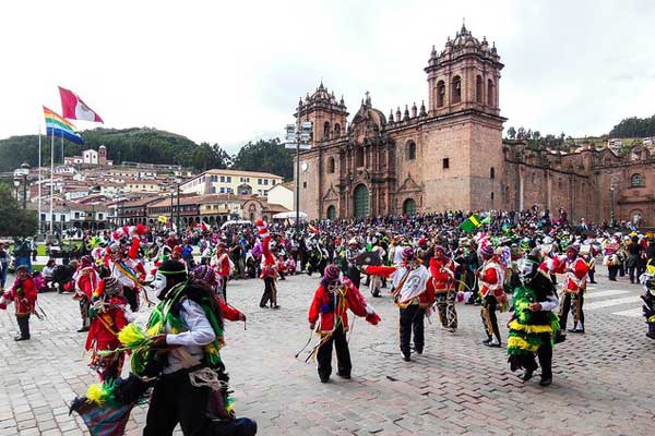 Social Conventions in Peru