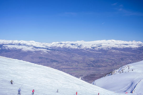 skiing in girona