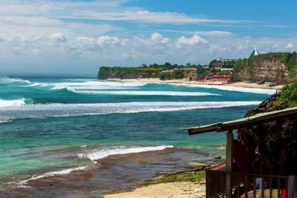 Bali-Surfing