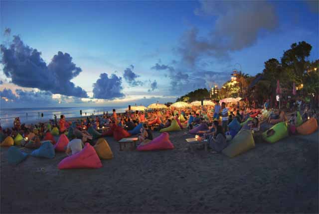 Seminyak, Bali beach chilling