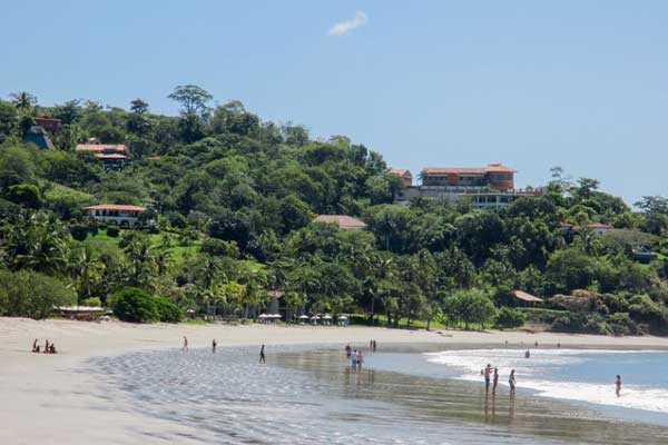 3,000 or More Gold Coast-Nicoya Peninsula