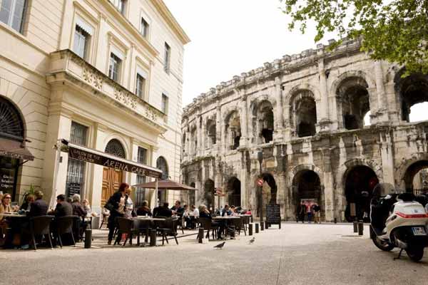 Lifestyle-in-Nimes-France