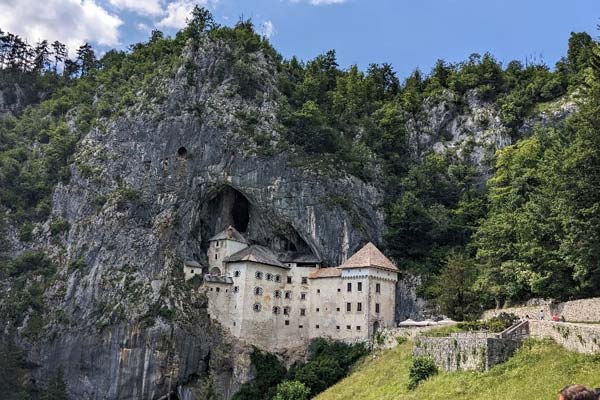 Predjama Castle